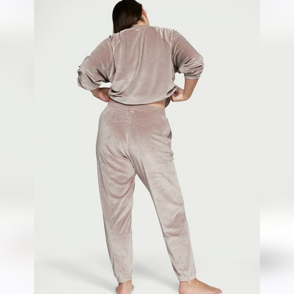 NWT! VICTORIA'S SECRET VELOUR RIBBED LOUNGE PANTS (MED) - Picture 6 of 7